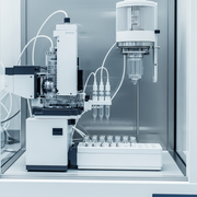 Chemische Analyse – HPLC mit Autosampler